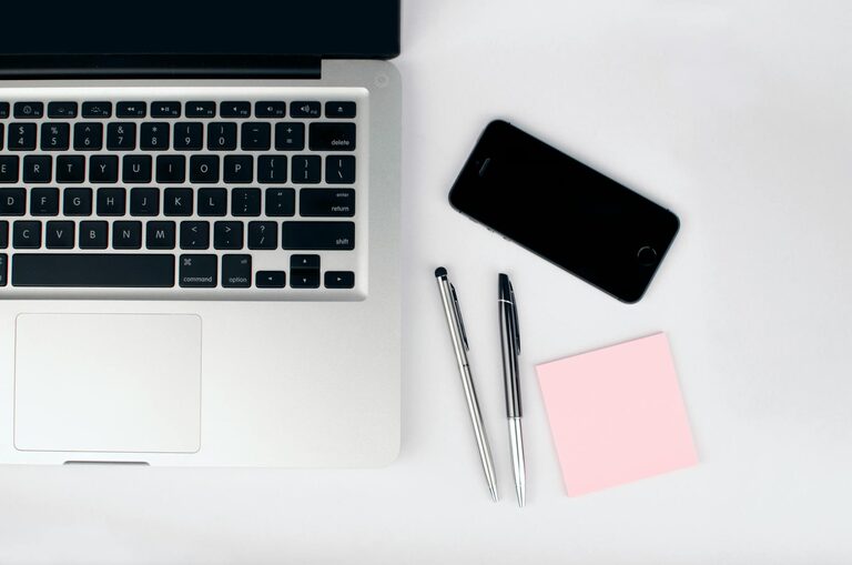 How to Declutter Your Digital Life for a Clearer Mind