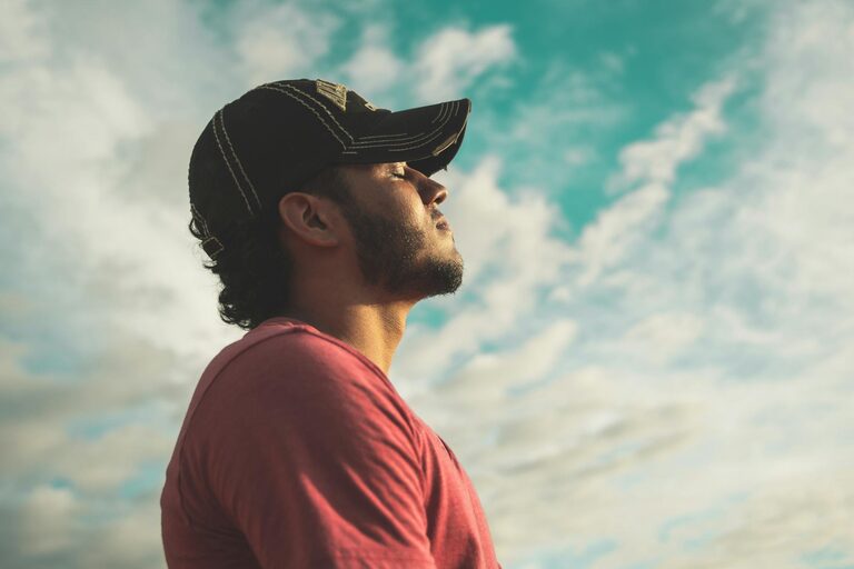 Beginner Tips for Mindful Breathing Breaks to Boost Your Day